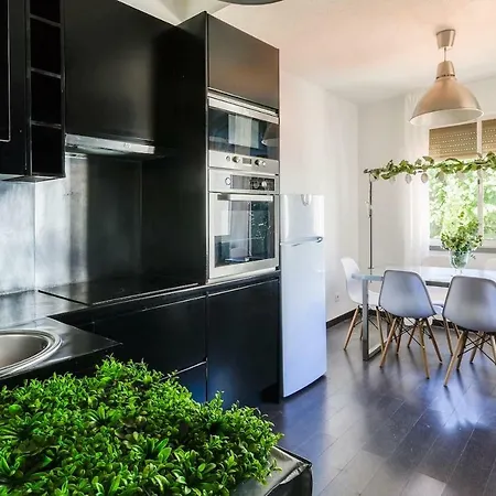 Apartamento Amazing Seaview With Terrace - 5min From The Beach Cascaes